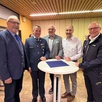 amtl. Teil Gemeinde Hausen, Foto Andre Stark Bundessprecher.jpg