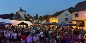 amtl. Teil Gemeinde Hausen, Foto4 Dorffest.jpg
