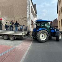 amtl. Teil Gemeinde Hausen, Foto1 Flursäuberung.jpg